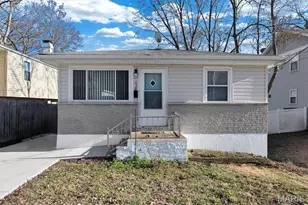 638 Conover Ln, Saint Louis, MO 63126 - Photo 2