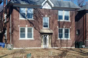 4945 Magnolia Ave, Saint Louis, MO 63139 - Photo 2