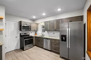 5664 Marquette Ave, Saint Louis, MO 63139 - Photo 10