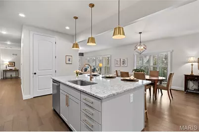 920 Thorn Crown Court, Kirkwood, MO 63122 - Photo 14