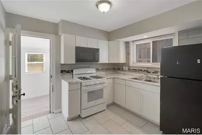 4556 Carter Avenue, Saint Louis, MO 63115 - Photo 10