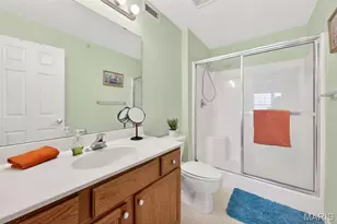 2514 Coppergate Square Dr, Saint Louis, MO 63129 - Photo 14