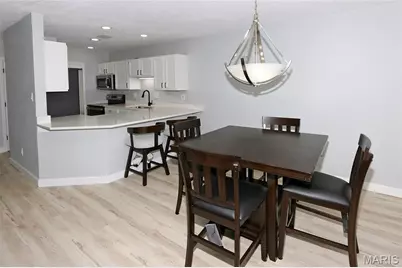 1324 Holgate Drive #E2, Ballwin, MO 63021 - Photo 8