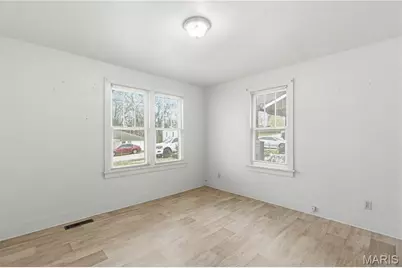 925 Kendall Drive, Poplar Bluff, MO 63901 - Photo 8