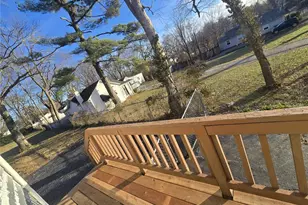 2340 Burns Ave, Overland, MO 63114 - Photo 12