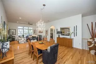 904 Chesterfield Villas Cir Circle, Chesterfield, MO 63017 - Photo 10