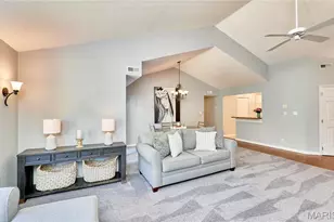 4501 Eli Dr, Saint Louis, MO 63128 - Photo 12