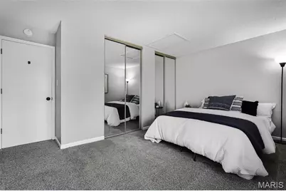 13815 Amiot Drive, Maryland Heights, MO 63146 - Photo 10