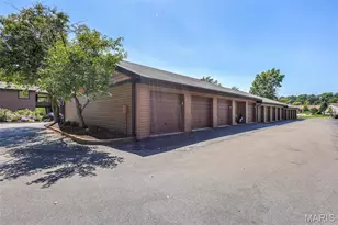 13815 Amiot Dr, Maryland Heights, MO 63146 - Photo 28