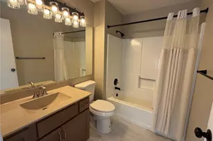 13815 Amiot Dr, Maryland Heights, MO 63146 - Photo 40