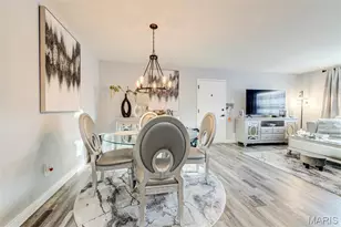 10123 Sakura Dr, Saint Louis, MO 63128 - Photo 4