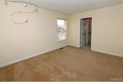 2352 The Courts Drive, Chesterfield, MO 63017 - Photo 32