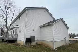 2352 The Courts Dr, Chesterfield, MO 63017 - Photo 6