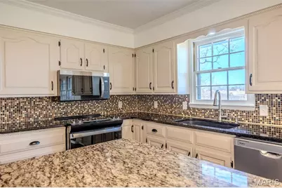 227 E Fremont Road, Lebanon, MO 65536 - Photo 16