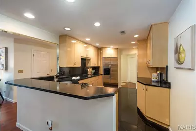 4554 Laclede Avenue #107, Saint Louis, MO 63108 - Photo 6