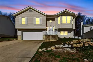 4269 NW Point Dr, House Springs, MO 63051 - Photo 2