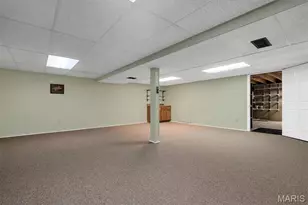 9525 Caravan Dr, Saint Louis, MO 63126 - Photo 24