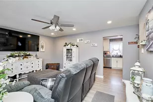 525 Mullanphy Rd, Florissant, MO 63031 - Photo 10