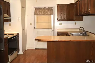 522 Highway 49, Ellisville, MO 65456 - Photo 12