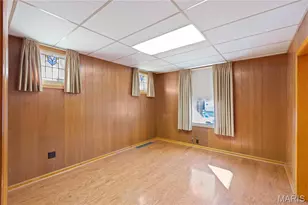 3979 Burgen Ave, Saint Louis, MO 63116 - Photo 8