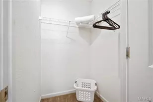 1969 Greenglen, Saint Louis, MO 63122 - Photo 8