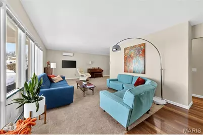 5576 Viewpoint Lane, Saint Louis, MO 63128 - Photo 6