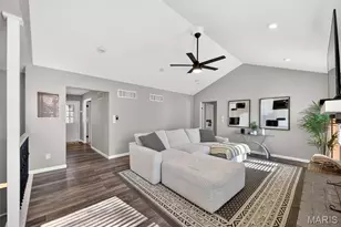 15648 Silverlake Ct, Chesterfield, MO 63017 - Photo 18