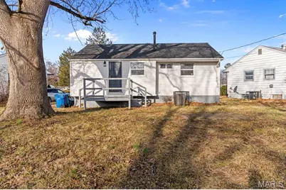 10500 Prestwick Drive, Unincorporated, MO 63137 - Photo 2