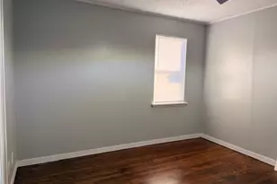 10038 Dorothy Ave, Saint Louis, MO 63137 - Photo 8