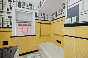 7840 Stanford Ave, University City, MO 63130 - Photo 40