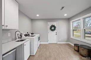 12467 Ballas Meadows Dr, Des Peres, MO 63131 - Photo 20