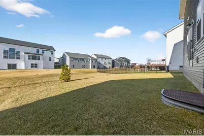 307 Dalriada Boulevard, Saint Charles, MO 63368 - Photo 38