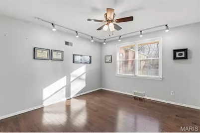 426 Darst Road, Ferguson, MO 63135 - Photo 16