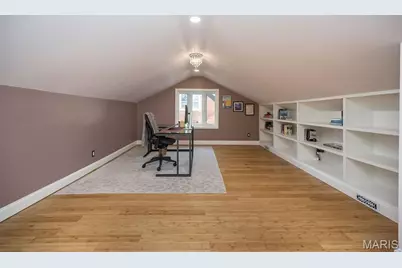 7650 Marion Court, Maplewood, MO 63143 - Photo 38