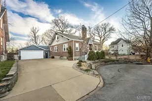 7650 Marion Ct, Maplewood, MO 63143 - Photo 4