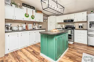 6540 Cardinal Dr, French Village, MO 63036 - Photo 10