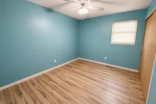 3020 Sycamore St, Cuba, MO 65453 - Photo 14