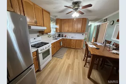 3020 Sycamore Street, Cuba, MO 65453 - Photo 6