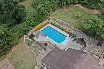 640 E Capri Drive, Bonne Terre, MO 63628 - Photo 2