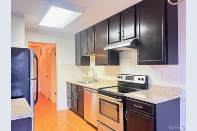 920 Guelbreth Lane #103, Creve Coeur, MO 63141 - Photo 4