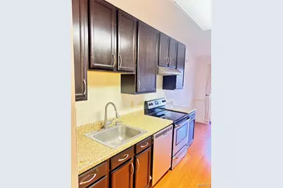920 Guelbreth Lane #103, Creve Coeur, MO 63141 - Photo 2