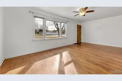 8277 Morganford Road, Unincorporated, MO 63123 - Photo 14