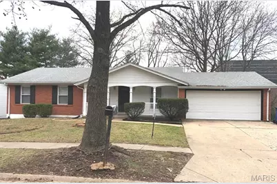 1639 Prestonpark Lane, Unincorporated, MO 63146 - Photo 1