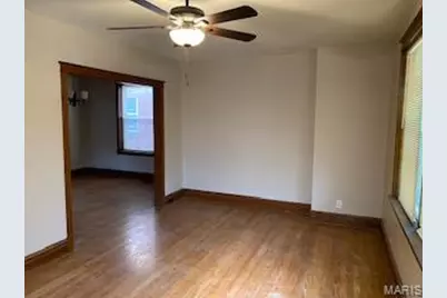 4947 Tholozan Avenue, Saint Louis, MO 63109 - Photo 2