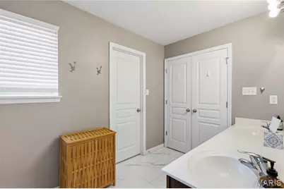422 Parkgate Drive, Lake Saint Louis, MO 63367 - Photo 20