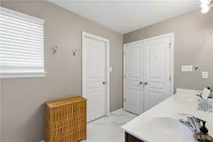 422 Parkgate Dr, Lake Saint Louis, MO 63367 - Photo 20