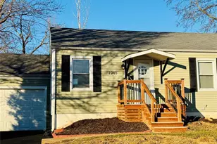 1940 Stedman Ct, Overland, MO 63114 - Photo 1