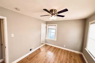 1940 Stedman Ct, Overland, MO 63114 - Photo 4