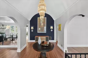 9760 Old Warson Rd, Saint Louis, MO 63124 - Photo 4