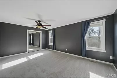 53 Lois Lane, Fenton, MO 63026 - Photo 6